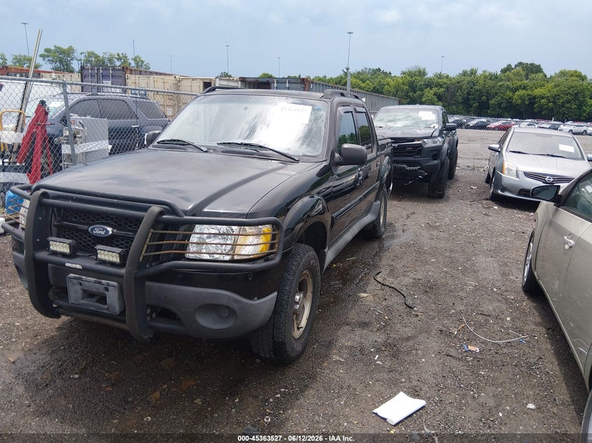 2004 Ford Explorer sport trac VIN 1FMZU77K44UC07982 IAAI salvage auction — RIGHT SIDE, Salvage (Tennessee), sold $275 on 2026-07-09 (photo 2)