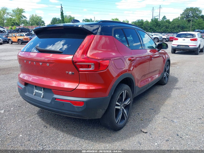 2021 Volvo Xc40 VIN YV4162UM2M2405960 IAAI salvage auction — LEFT SIDE, Salvage (Pennsylvania), sold $3,550 on 2026-07-10 (photo 4)