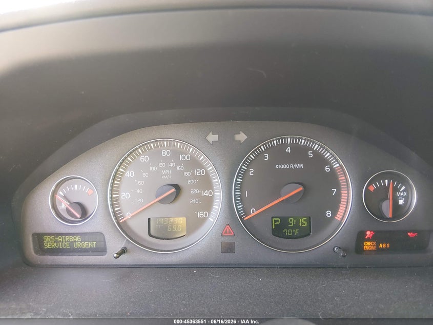 2004 Volvo Xc70 VIN YV1SZ59H741160309 IAAI salvage auction — RIGHT SIDE, Salvage (New Hampshire), sold $300 on 2026-08-12 (photo 7)