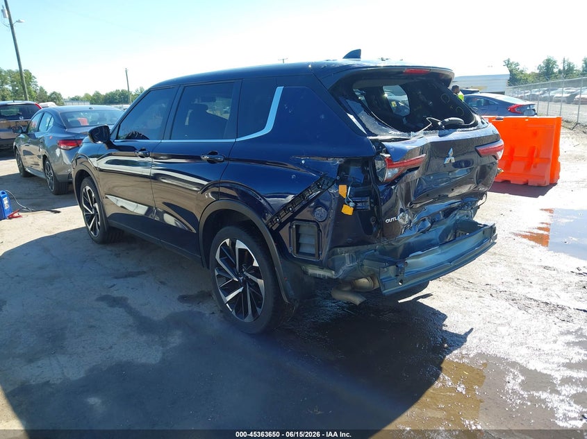 2024 Mitsubishi Outlander VIN JA4J3VA87RZ007706 IAAI salvage auction — REAR END, Salvage (Virginia), sold $6,200 on 2026-07-31 (photo 3)