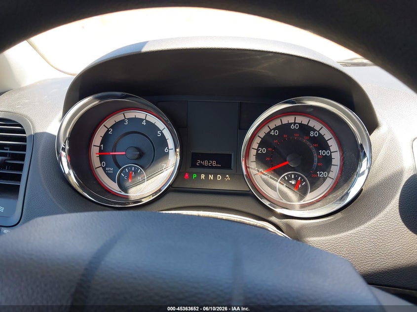 2018 Dodge Grand caravan VIN 2C4RDGBG6JR143380 IAAI salvage auction — NORMAL WEAR, Sf97 (California), sold $10,100 on 2026-07-28 (photo 7)