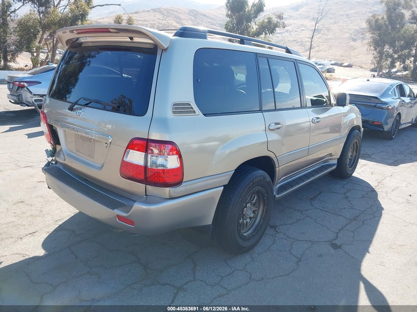 2006 Toyota Land cruiser VIN JTEHT05JX62087328 IAAI salvage auction — REAR END, Salvage (California), sold $8,600 on 2026-07-10 (photo 4)