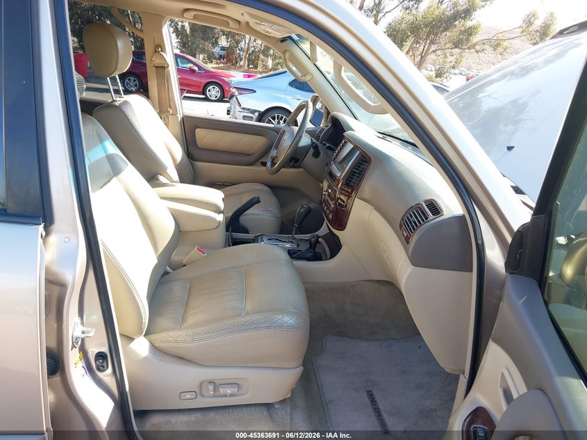 2006 Toyota Land cruiser VIN JTEHT05JX62087328 IAAI salvage auction — REAR END, Salvage (California), sold $8,600 on 2026-07-10 (photo 5)