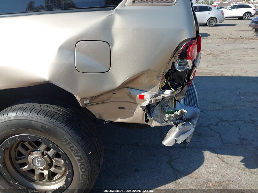 2006 Toyota Land cruiser VIN JTEHT05JX62087328 IAAI salvage auction — REAR END, Salvage (California), sold $8,600 on 2026-07-10 (photo 6)
