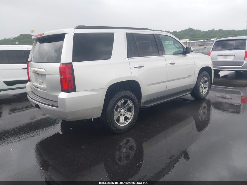2020 Chevrolet Tahoe VIN 1GNSKAEC4LR117485 IAAI salvage auction — NORMAL WEAR, SF97 (Illinois), sold $20,100 on 2026-07-09 (photo 4)