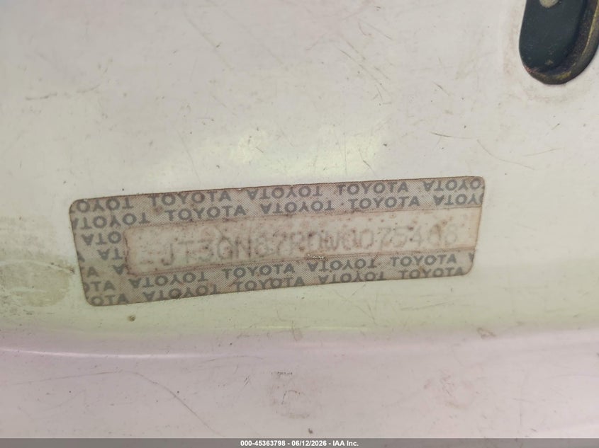 1998 Toyota 4runner VIN JT3GN87R0W0075488 IAAI salvage auction — FRONT & REAR, Salvage (Idaho), sold $700 on 2026-07-08 (photo 9)