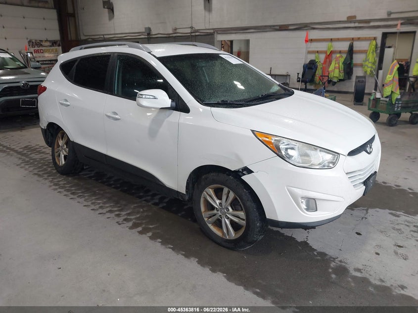 2013 Hyundai Tucson VIN KM8JUCAC9DU696788 IAAI salvage auction — RIGHT REAR, Mv-907A (New York), sold $1,050 on 2026-07-15 (photo 1)