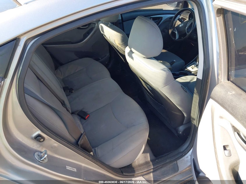2012 Hyundai Elantra VIN KMHDH4AE7CU233930 IAAI salvage auction — NORMAL WEAR, Clear (Virginia), sold $300 on 2026-07-28 (photo 8)