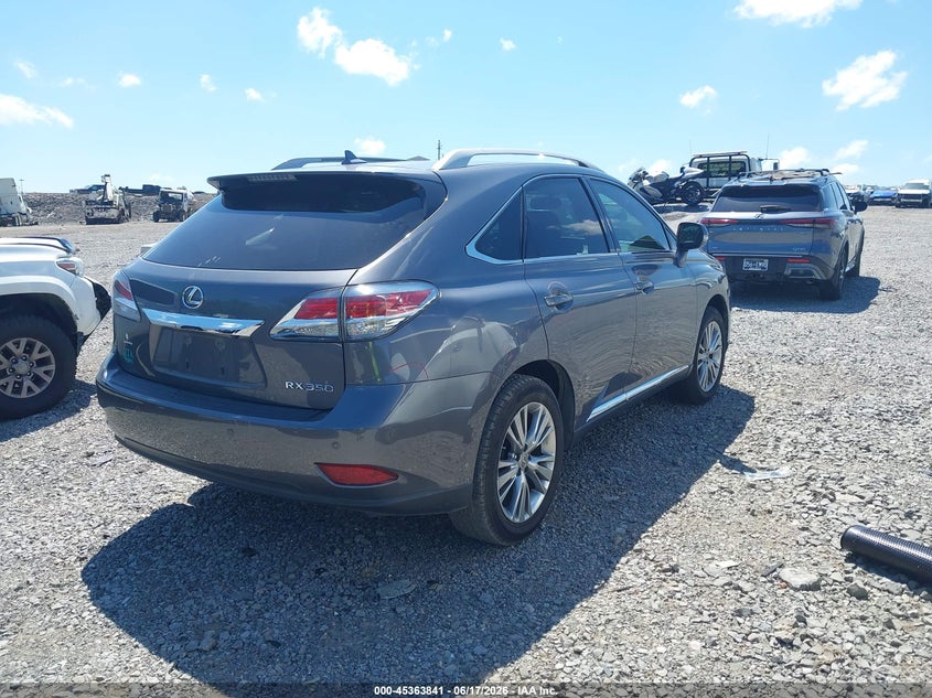 2013 Lexus VIN 2T2ZK1BAXDC102863 IAAI salvage auction — SIDE, Salvage (Tennessee), sold $6,600 on 2026-07-05 (photo 4)