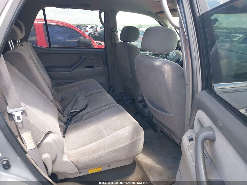 2003 Toyota Sequoia VIN 5TDZT34A43S187506 IAAI salvage auction — NORMAL WEAR, Original (Texas), sold $800 on 2026-07-13 (photo 8)