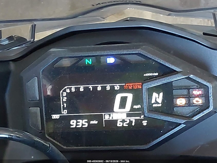2025 Kawasaki Ninja VIN ML5EXGG13SDA33852 IAAI salvage auction — ROLLOVER, Salvage (Indiana), sold $1,800 on 2026-07-17 (photo 7)