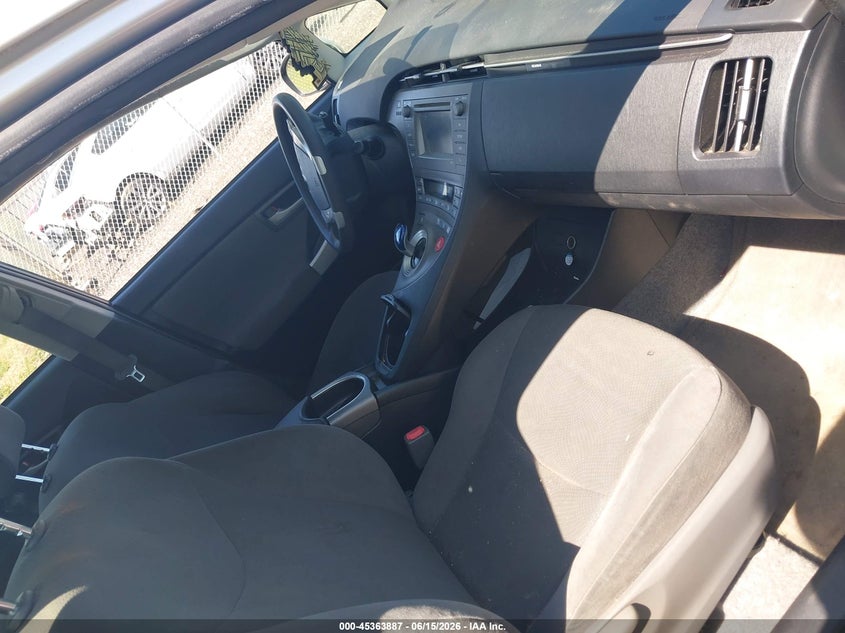 2015 Toyota Prius VIN JTDKN3DU1F1909022 IAAI salvage auction — LEFT FRONT, Salvage (South Carolina), sold $3,000 on 2026-07-14 (photo 5)