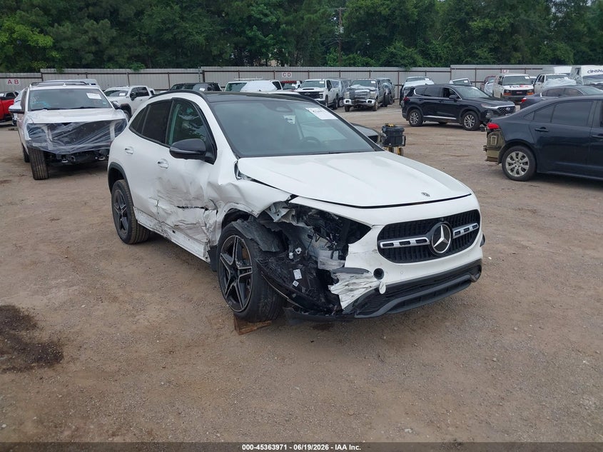 2026 Mercedes-benz Gla-klasse VIN W1N4N4GB3TJ827984 IAAI salvage auction — RIGHT FRONT, Salvage Title, sold $5,700 on 2026-07-29 (photo 1)