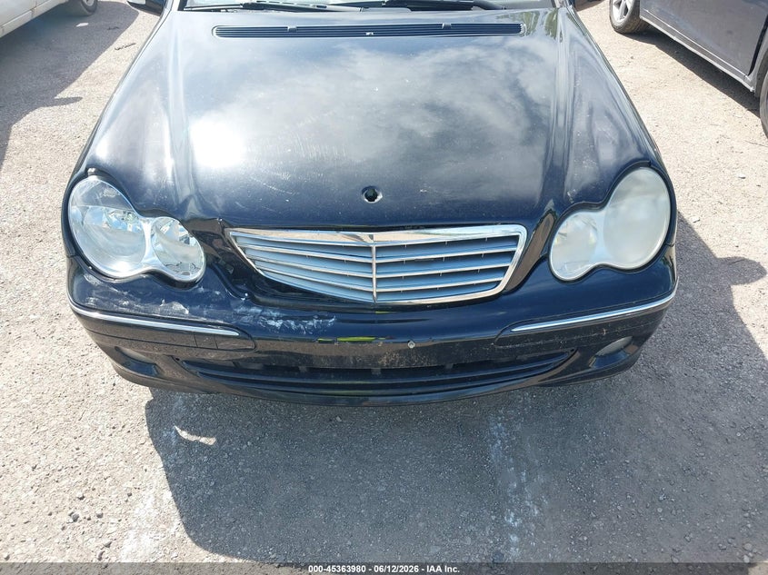 2006 Mercedes-benz C class VIN WDBRF92HX6F790635 IAAI salvage auction — FRONT END, Salvage (Ohio), sold $400 on 2026-07-21 (photo 6)