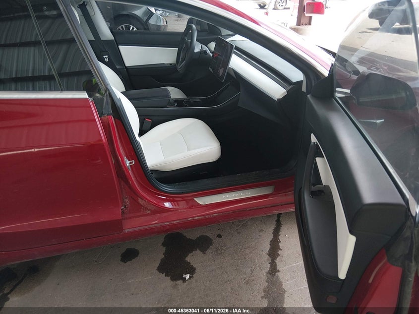2020 Tesla Model 3 VIN 5YJ3E1EA0LF804861 IAAI salvage auction — HAIL, Clear (Missouri), sold $7,650 on 2026-07-30 (photo 5)