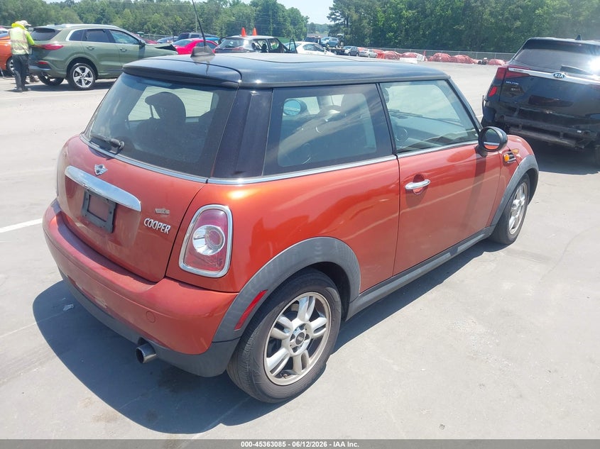 2013 Mini Hard top VIN WMWSU3C50DT691005 IAAI salvage auction — FRONT END, Salvage (North Carolina), sold $700 on 2026-08-19 (photo 4)