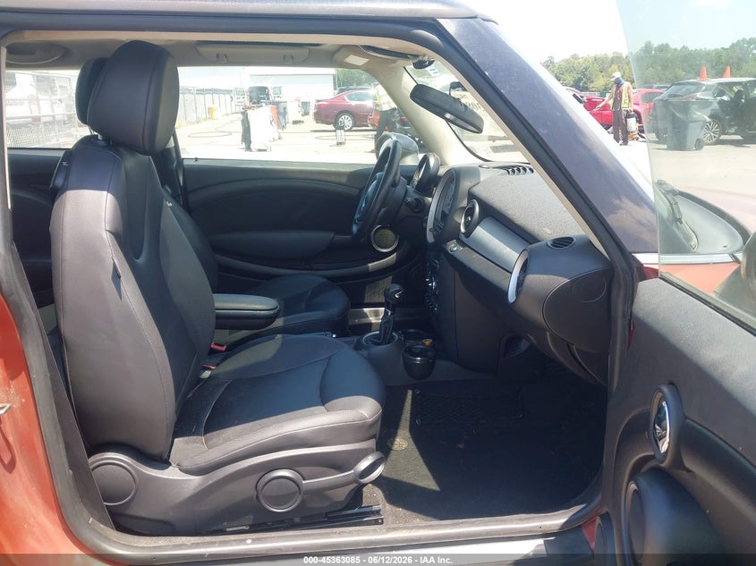 2013 Mini Hard top VIN WMWSU3C50DT691005 IAAI salvage auction — FRONT END, Salvage (North Carolina), sold $700 on 2026-08-19 (photo 5)