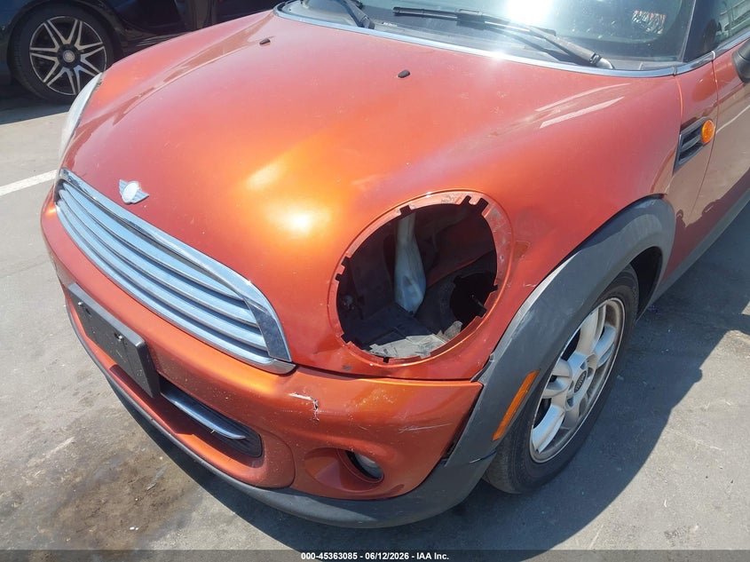 2013 Mini Hard top VIN WMWSU3C50DT691005 IAAI salvage auction — FRONT END, Salvage (North Carolina), sold $700 on 2026-08-19 (photo 6)