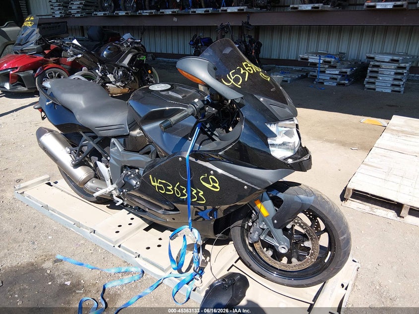 2014 BMW K 1300 VIN WB1050907EZV95143 IAAI salvage auction — LEFT FRONT, Salvage (Ohio), sold $2,150 on 2026-07-15 (photo 1)