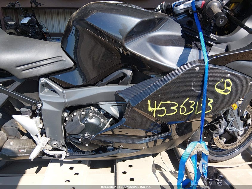 2014 BMW K 1300 VIN WB1050907EZV95143 IAAI salvage auction — LEFT FRONT, Salvage (Ohio), sold $2,150 on 2026-07-15 (photo 8)