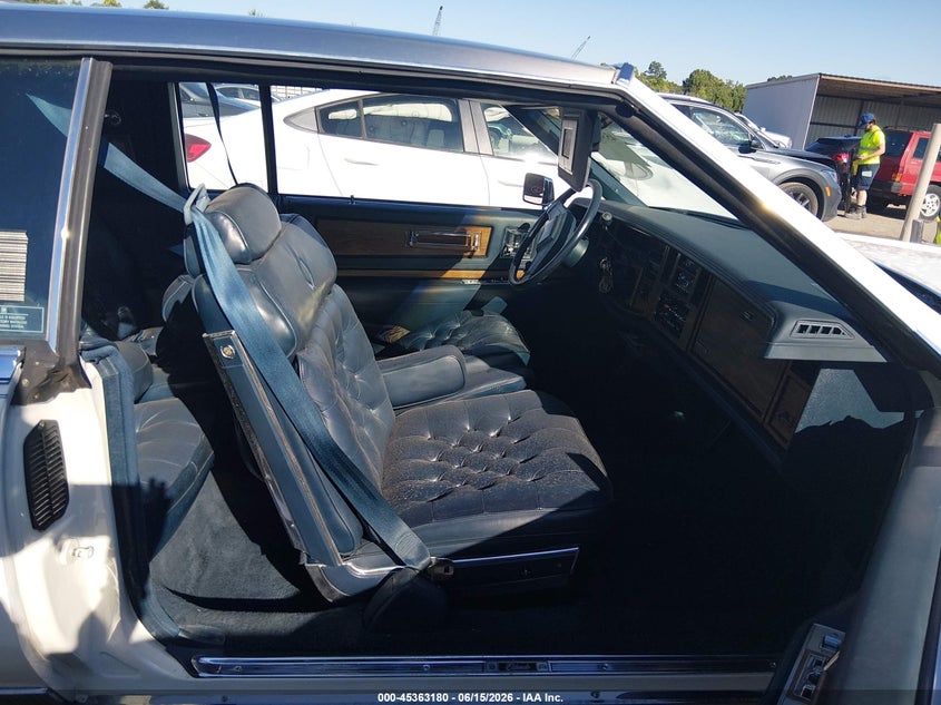 1985 Cadillac Eldorado VIN 1G6EL5780FE613479 IAAI salvage auction — NORMAL WEAR, Clear (Tennessee), sold $3,850 on 2026-07-08 (photo 5)