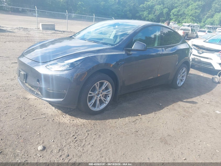 2024 Tesla Model y VIN 7SAYGDEE4RA274441 IAAI salvage auction — RIGHT REAR, Salvage (Massachusetts), sold $12,800 on 2026-07-30 (photo 2)