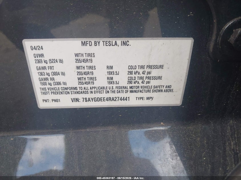 2024 Tesla Model y VIN 7SAYGDEE4RA274441 IAAI salvage auction — RIGHT REAR, Salvage (Massachusetts), sold $12,800 on 2026-07-30 (photo 9)