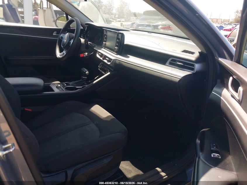 2022 Kia K5 VIN 5XXG24J24NG150022 IAAI salvage auction — LEFT REAR, Salvage Title, sold $3,400 on 2026-08-02 (photo 5)