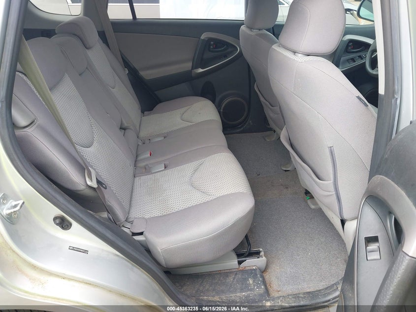 2008 Toyota Rav4 VIN JTMZD33V985097105 IAAI salvage auction — SIDE, Salvage (Mississippi), sold $825 on 2026-07-16 (photo 8)