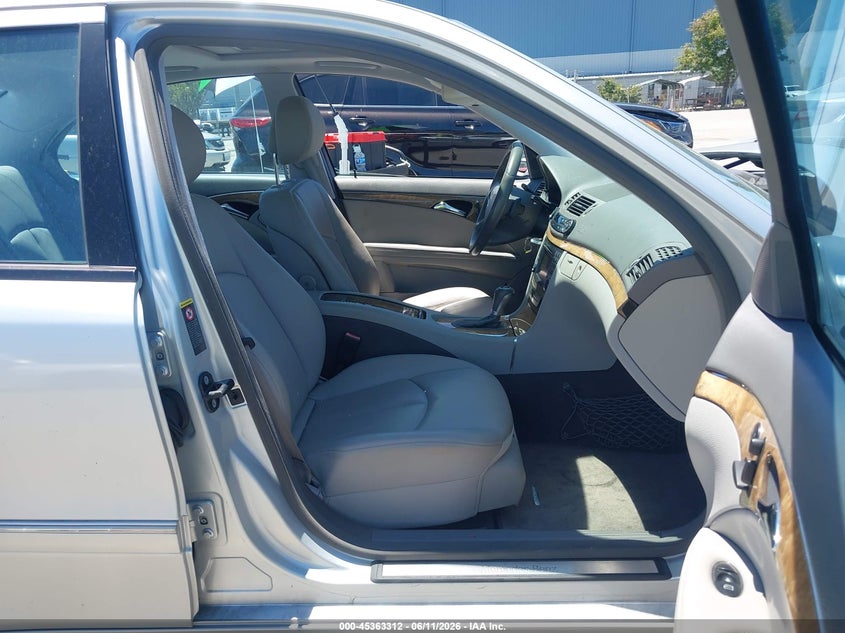 2009 Mercedes-benz E-klasse VIN WDBUF56X09B372651 IAAI salvage auction — FRONT END, Salvage (California), sold $375 on 2026-07-06 (photo 5)