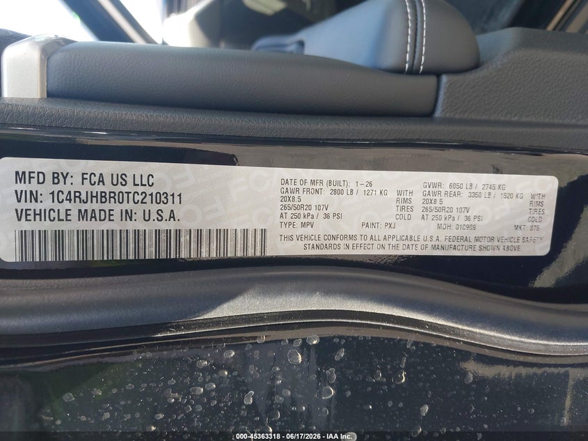 2026 Jeep Grand cherokee VIN 1C4RJHBR0TC210311 IAAI salvage auction — FRONT END, Salvage Title, sold $15,600 on 2026-08-01 (photo 9)