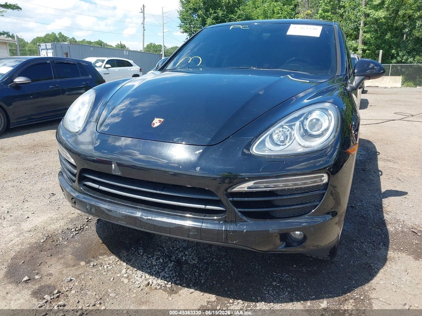 2012 Porsche Cayenne VIN WP1AA2A28CLA08894 IAAI salvage auction — WATER/FLOOD, Salvage - Greater Than 75% (Maryland), sold $2,450 on 2026-08-05 (photo 6)