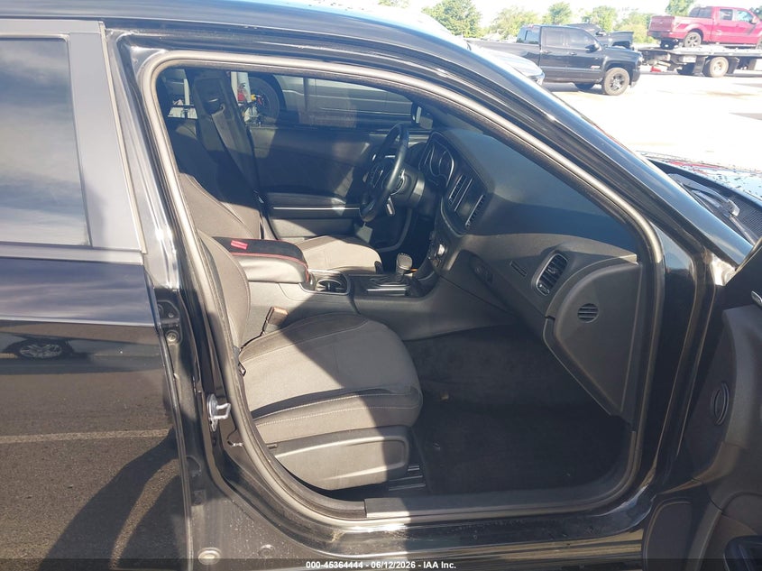 2015 Dodge Charger VIN 2C3CDXCT2FH772038 IAAI salvage auction — REAR END, Clear (Indiana), sold $8,200 on 2026-07-31 (photo 5)