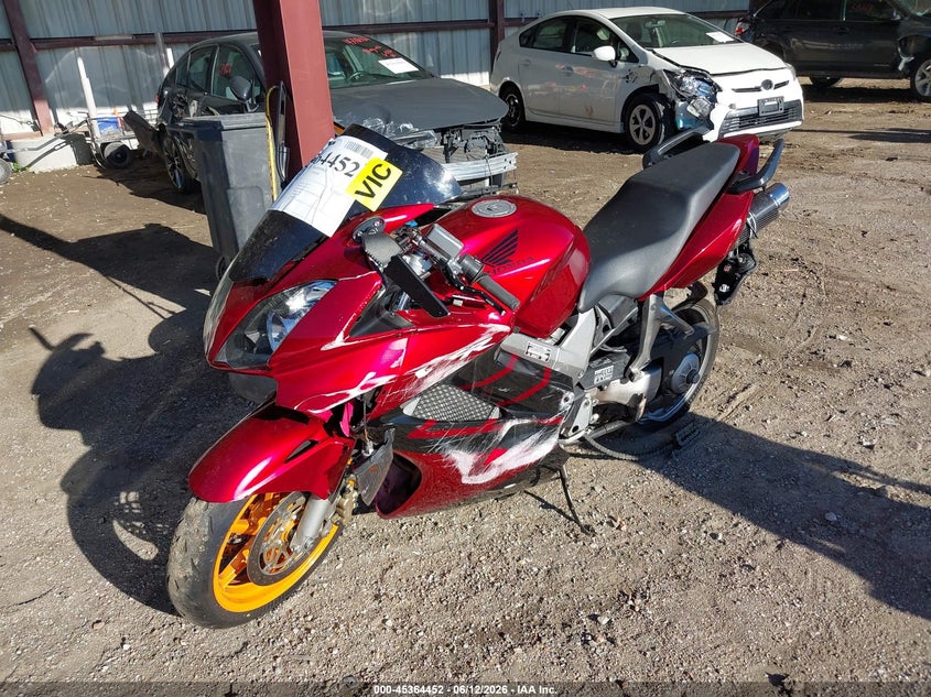 2007 Honda Vfr800 VIN JH2RC46407M900102 IAAI salvage auction — LEFT SIDE, Certificate Of Title (Nebraska), sold $375 on 2026-07-15 (photo 2)