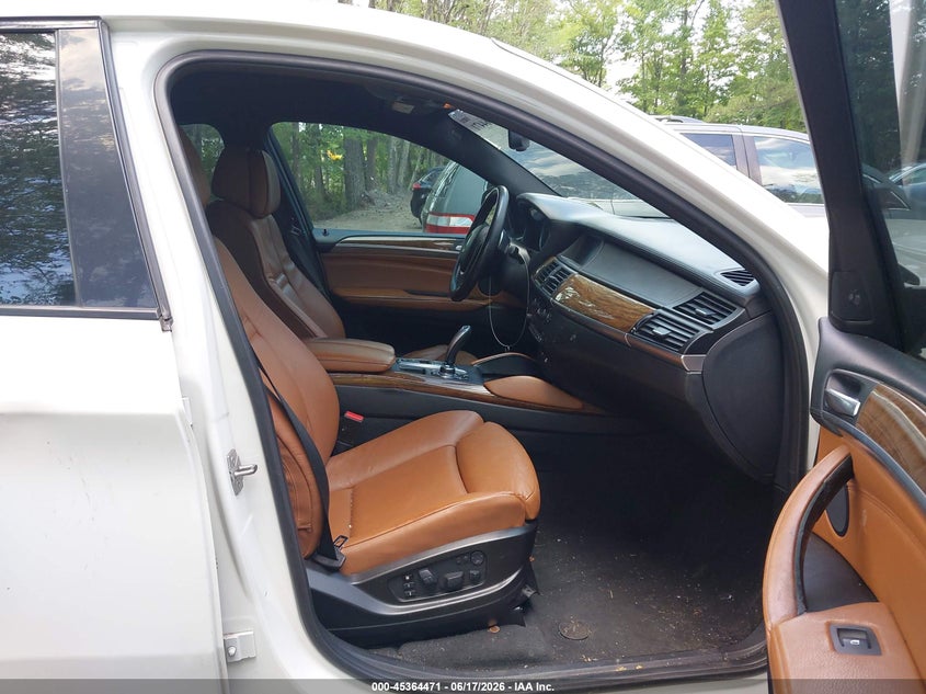 2011 BMW X6 VIN 5UXFG2C54BLX08681 IAAI salvage auction — FRONT END, Salvage (Virginia), sold $2,175 on 2026-07-07 (photo 5)