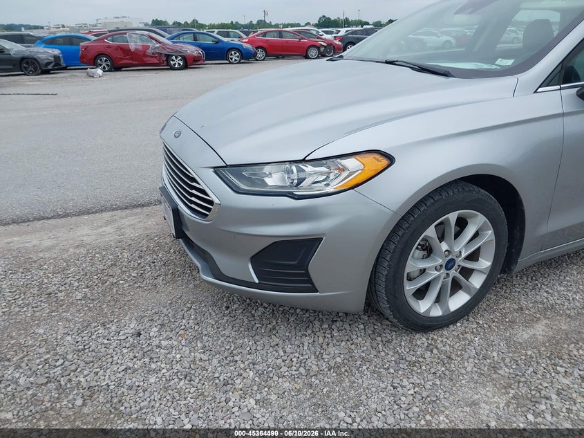 2020 Ford Fusion VIN 3FA6P0LU8LR197028 IAAI salvage auction — NORMAL WEAR, SF97 (Illinois), sold $10,800 on 2026-07-09 (photo 6)