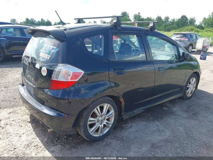 2010 Honda Fit VIN JHMGE8H44AC022670 IAAI salvage auction — NORMAL WEAR, Clear (New York), sold $1,075 on 2026-07-09 (photo 4)