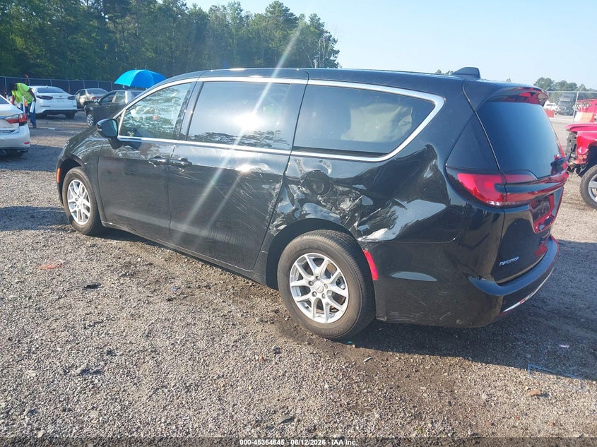 2026 Chrysler Pacifica VIN 2C4RC1BG7TR153130 IAAI salvage auction — LEFT & RIGHT, Clear (South Carolina), sold $7,600 on 2026-07-29 (photo 3)