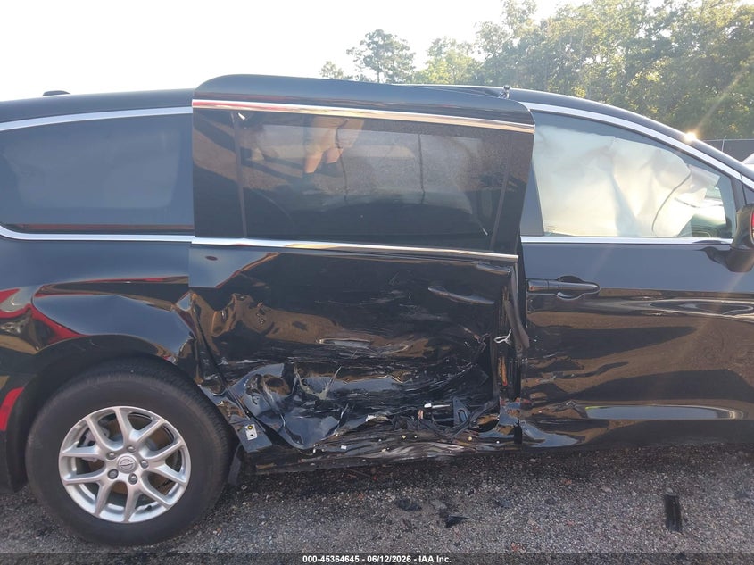 2026 Chrysler Pacifica VIN 2C4RC1BG7TR153130 IAAI salvage auction — LEFT & RIGHT, Clear (South Carolina), sold $7,600 on 2026-07-29 (photo 6)