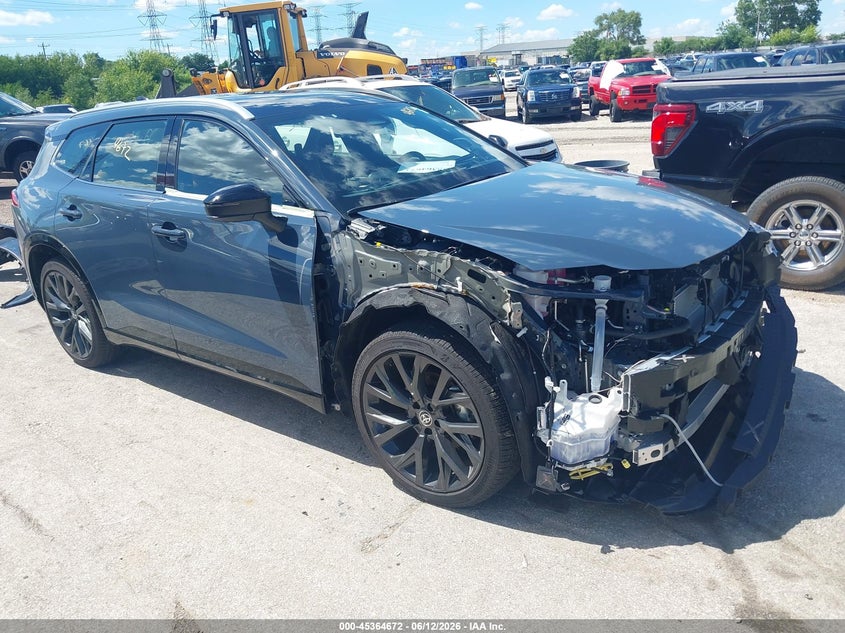 2025 Toyota Crown signia VIN JTDACAAJ4S3021184 IAAI salvage auction — FRONT END, Salvage (Illinois), sold $21,950 on 2026-07-13 (photo 1)