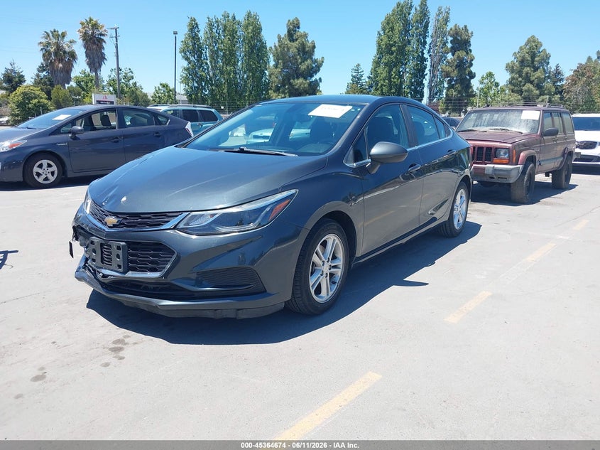 2017 Chevrolet Cruze VIN 1G1BE5SM7H7225552 IAAI salvage auction — RIGHT FRONT, Salvage (California), sold $1,550 on 2026-07-27 (photo 2)