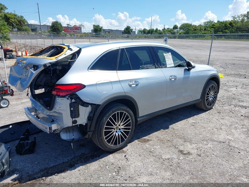 2024 Mercedes-benz Glc VIN W1NKM4GB5RU043288 IAAI salvage auction — REAR END, Salvage Title, sold $22,700 on 2026-07-23 (photo 4)