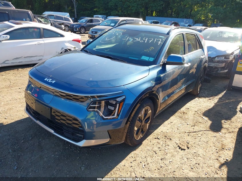 2023 Kia Niro VIN KNDCT3L13P5048454 IAAI salvage auction — UNKNOWN, Salvage Title, sold $7,000 on 2026-07-30 (photo 2)