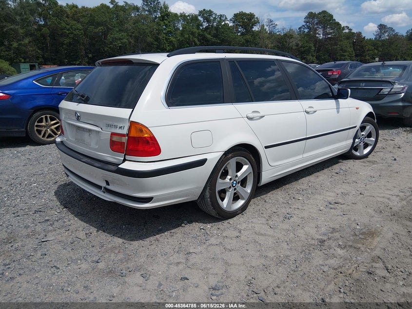 2004 BMW 3 series VIN WBAEP33434PF04606 IAAI salvage auction — LEFT FRONT, Clear (South Carolina), sold $1,050 on 2026-07-22 (photo 4)