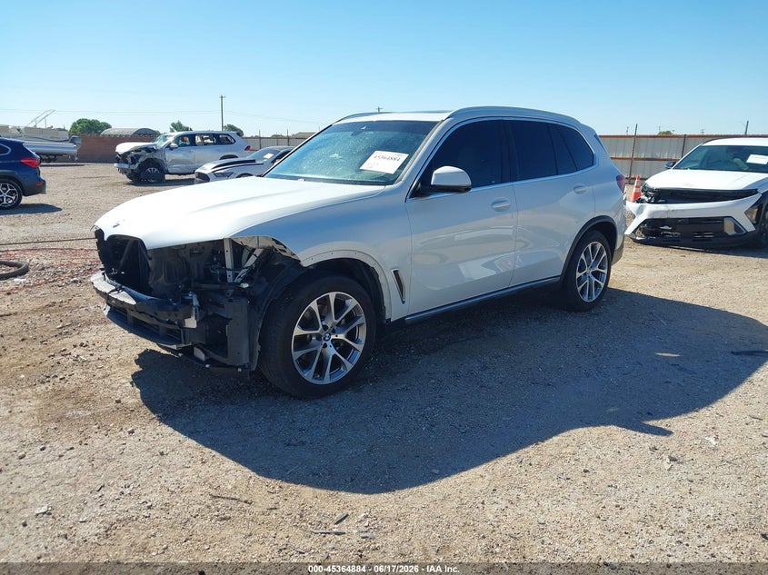 2021 BMW X5 VIN 5UXCR4C02M9H37001 IAAI salvage auction — FRONT END, Original (Texas), sold $18,000 on 2026-07-27 (photo 2)