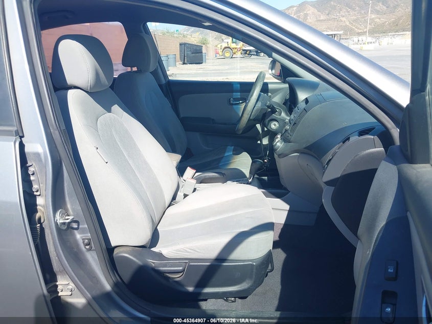 2010 Hyundai Elantra VIN KMHDU4AD1AU183803 IAAI salvage auction — NORMAL WEAR, Clear - Dealer Only (California), sold $725 on 2026-07-22 (photo 5)