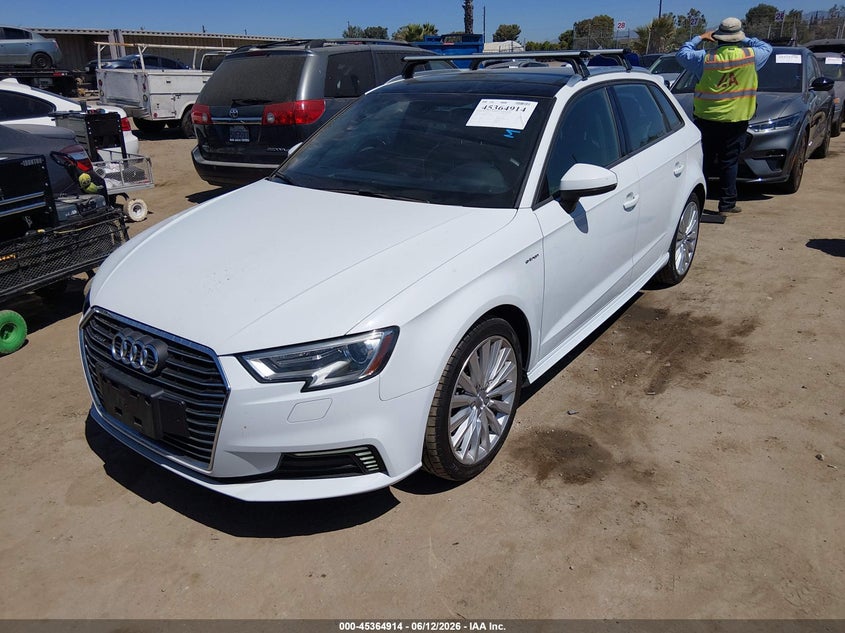 2017 Audi A3 VIN WAUUPBFF2HA034674 IAAI salvage auction — RIGHT FRONT, Salvage Title, sold $4,000 on 2026-07-29 (photo 2)