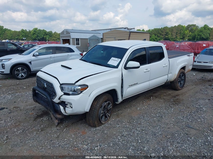 2018 Toyota Tacoma VIN 5TFBZ5DN3JX004294 IAAI salvage auction — FRONT & REAR, Salvage (Georgia), sold $6,000 on 2026-07-09 (photo 2)