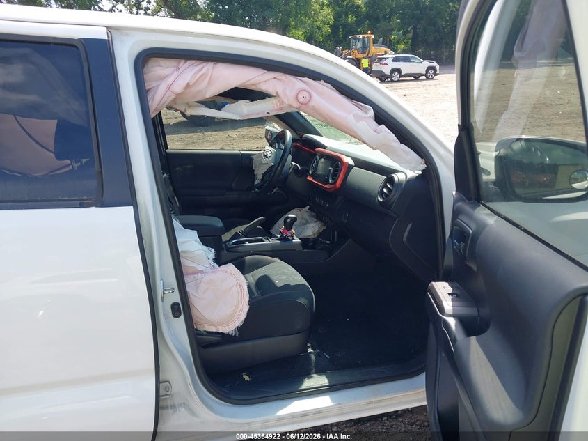 2018 Toyota Tacoma VIN 5TFBZ5DN3JX004294 IAAI salvage auction — FRONT & REAR, Salvage (Georgia), sold $6,000 on 2026-07-09 (photo 5)