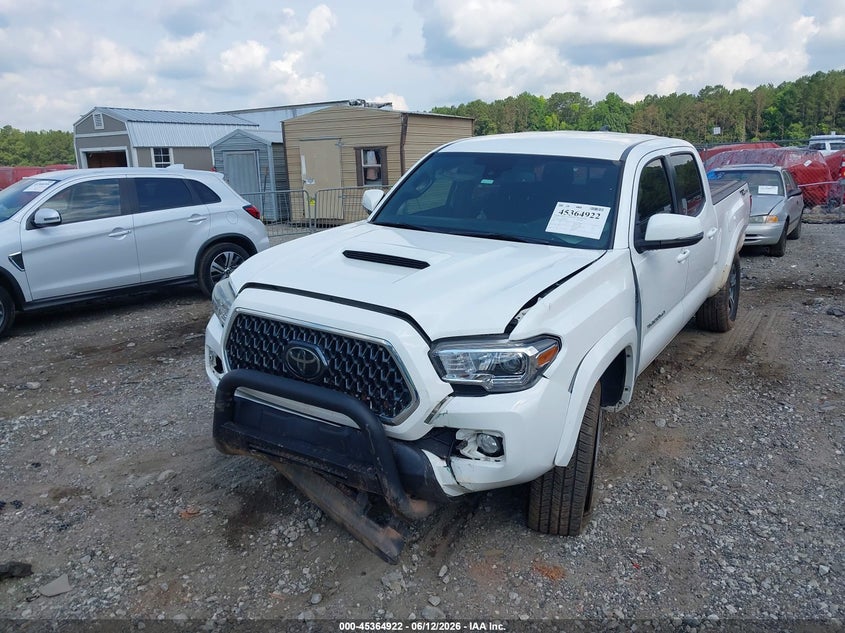 2018 Toyota Tacoma VIN 5TFBZ5DN3JX004294 IAAI salvage auction — FRONT & REAR, Salvage (Georgia), sold $6,000 on 2026-07-09 (photo 6)